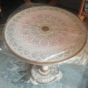 Naqashi Table
